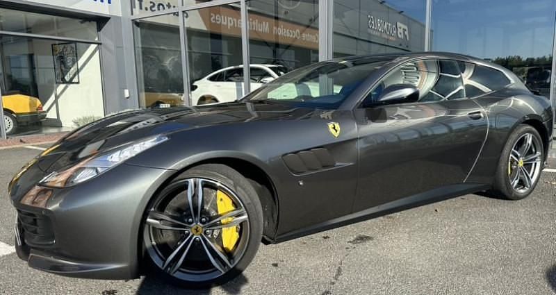 Utilisé 2017 Ferrari GTC4Lusso Cabriolet | 234 980 € - Image 1/4