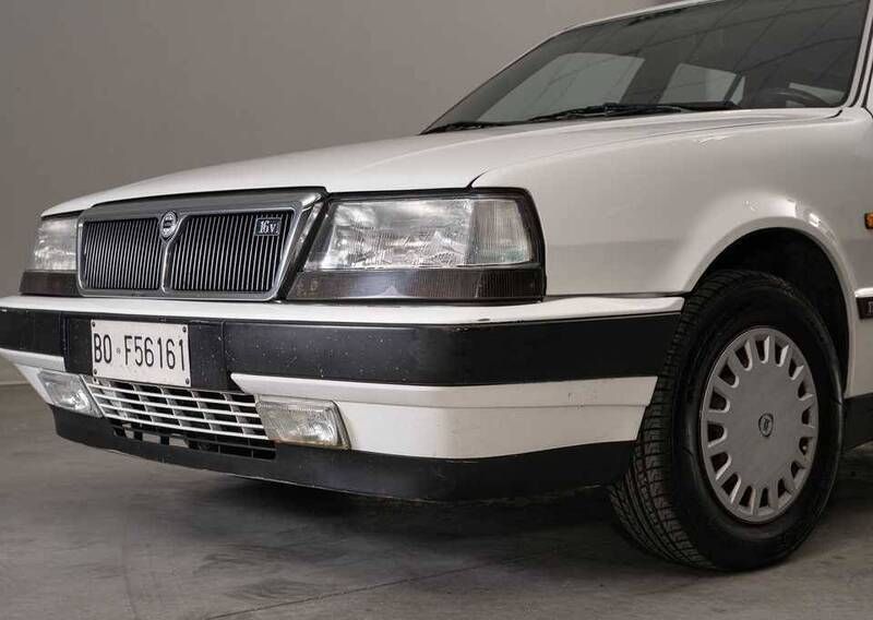 Occasion Lancia Thema 141 ch (103 kW) 1991 Blanc Break