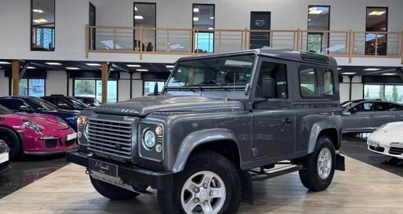 Utilisé 2009 Land Rover Defender SUV | 38 990 € (Prix juste) - Image 1/4