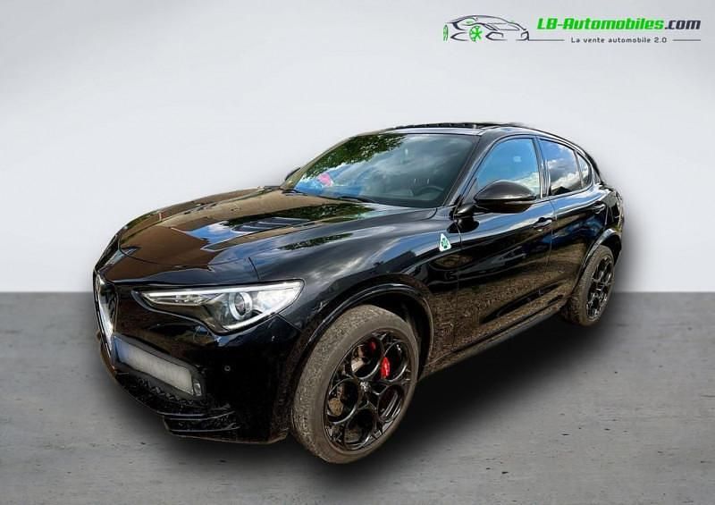 Utilisé 2021 Alfa Romeo Stelvio SUV | 60 800 € (Prix juste) - Image 1/3