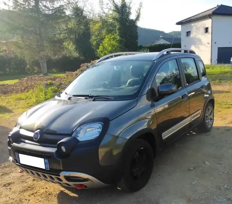 Utilisé 2019 Fiat Panda Cross Cross Plus Citadine | 10 600 € (Prix juste) - Image 1/4