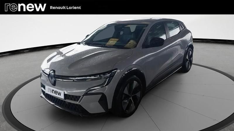 Gris Occasion 2022 Renault Megane E-Tech Equilibre Berline | 21 490 € (Prix juste) - Image 1/4
