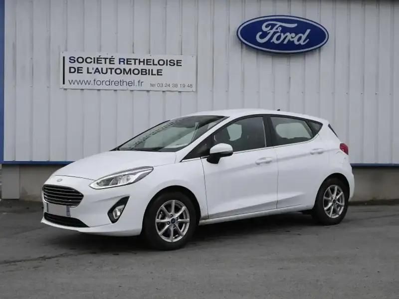 Blanc Utilisé 2021 Ford Fiesta Titanium Citadine | 14 490 € (Prix juste) - Image 1/4