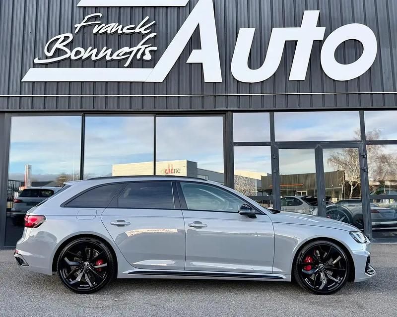 Gris Occasion 2018 Audi RS4 Sport Break | 59 990 € (Prix assez cher) - Image 1/4