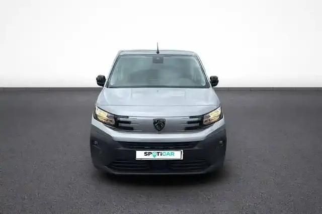 P. m. gris acier Nouvelle 2025 Peugeot Partner S Van | 29 990 € - Image 1/3