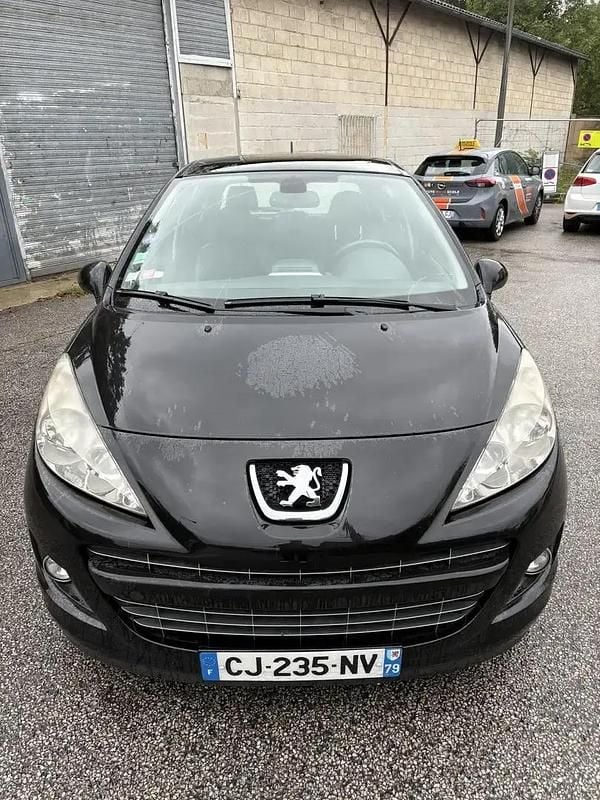 Utilisé 2012 Peugeot 207 Allure Berline | 6 000 € (Prix cher) - Image 1/4