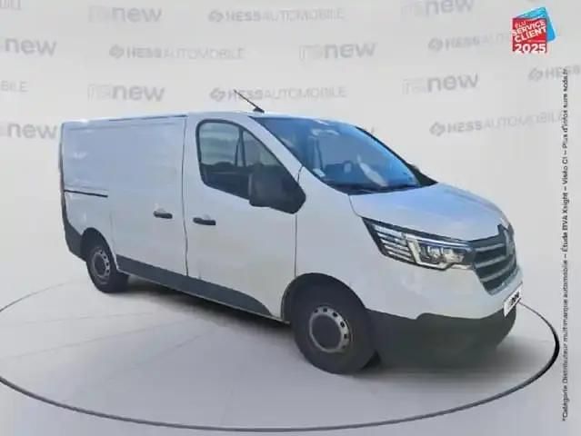 Occasion Renault Trafic 2023 Blanc glacier Monospace