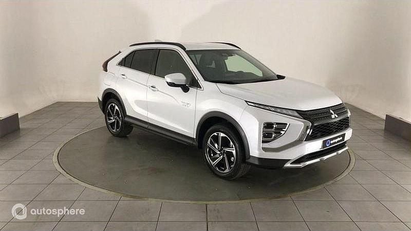 Gris Utilisé 2024 Mitsubishi Eclipse SUV | 29 999 € - Image 1/4