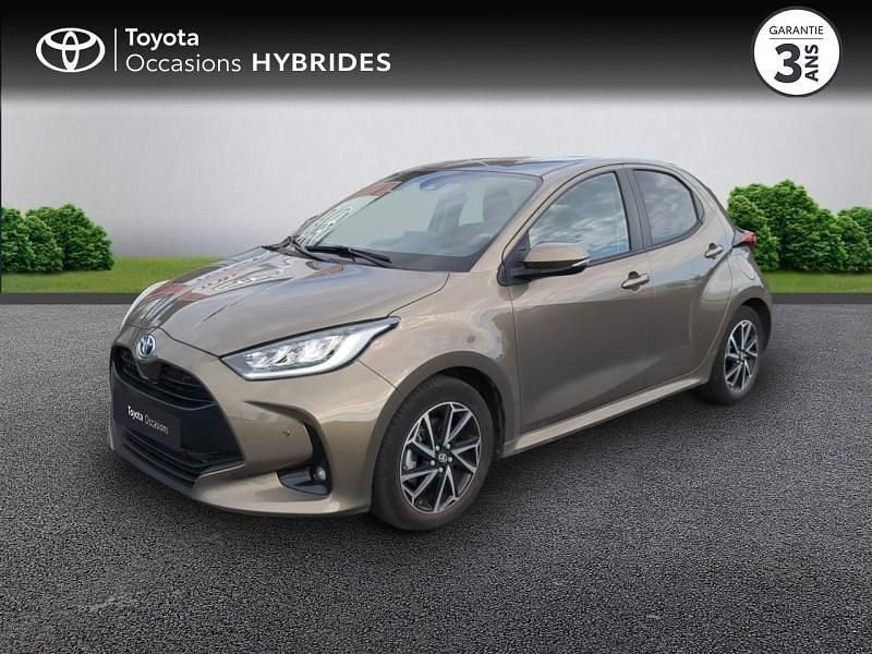 Blanc Utilisé 2022 Toyota Yaris Hybrid Design | 18 990 € (Super prix) - Image 1/4