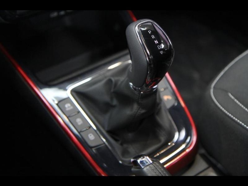 Image 3/4