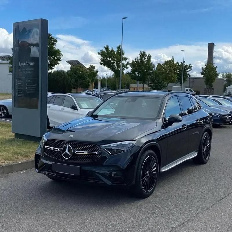 Noir Occasion 2023 Mercedes GLC220 AMG line SUV | 56 900 € (Prix assez cher) - Image 1/4