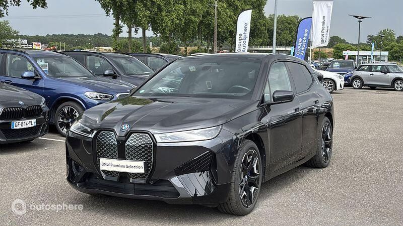 Gris Utilisé 2023 BMW iX SUV | 49 999 € (Prix juste) - Image 1/4