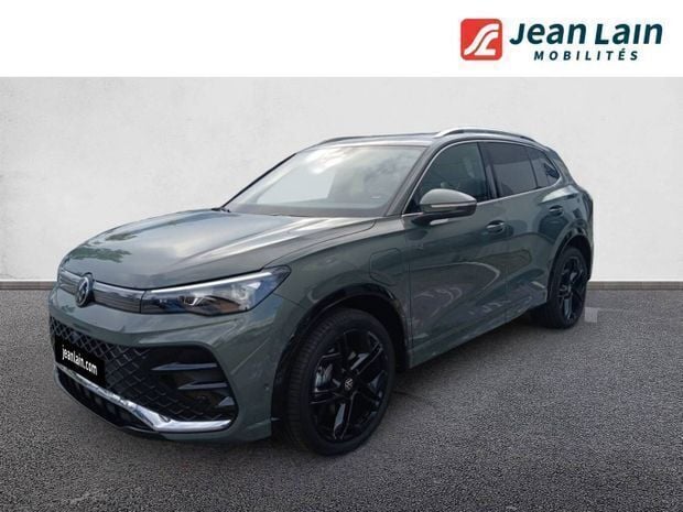 Vert Utilisé 2025 VW Tiguan R-line Edition SUV | 54 870 € (Bon prix) - Image 1/4