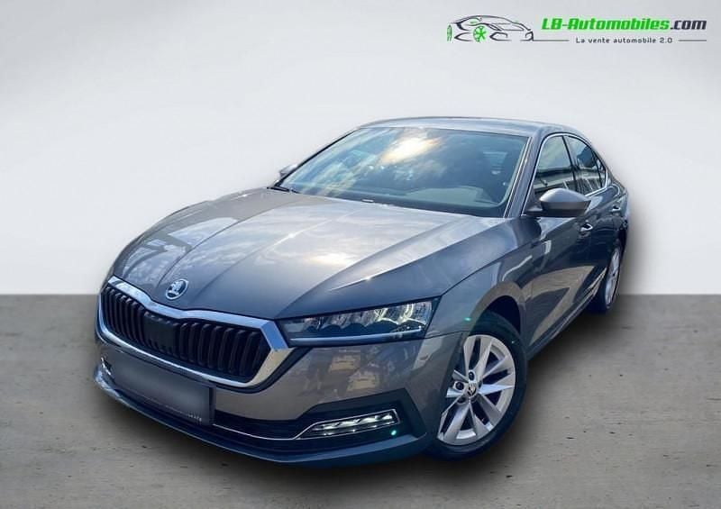 Utilisé 2024 Skoda Octavia Berline | 30 500 € (Prix juste) - Image 1/4