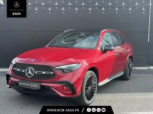 Rouge Occasion 2025 Mercedes GLC300 AMG line Plus SUV | 84 900 € - Image 1/4