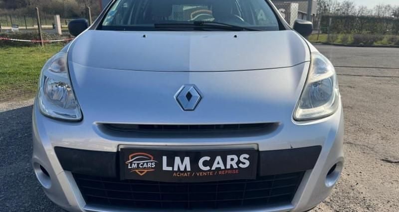 Occasion Renault Clio GrandTour Expression 69 ch (50 kW) 2009 Gris Break