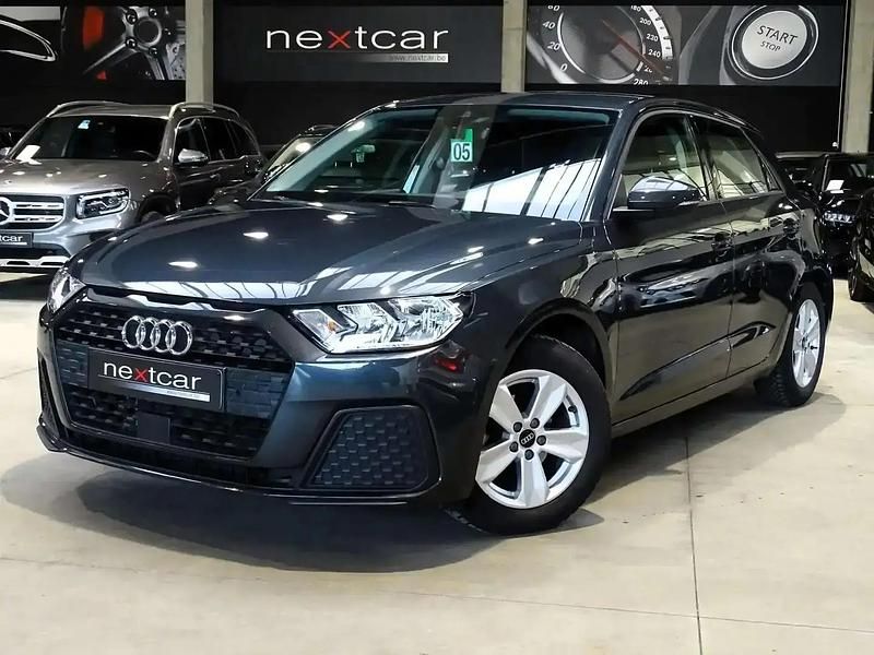 Gris Utilisé 2020 Audi A1 Sportback Citadine | 16 990 € (Prix juste) - Image 1/4