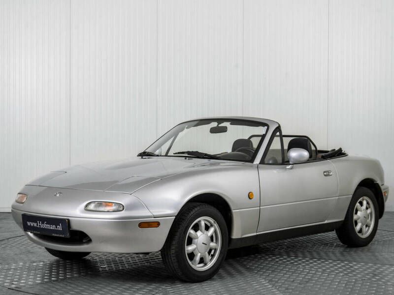 Gris Occasion 1995 Mazda MX5 Cabriolet | 12 900 € - Image 1/4