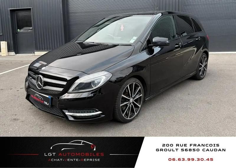 Noir Occasion 2013 Mercedes B220 Monospace | 11 990 € - Image 1/4