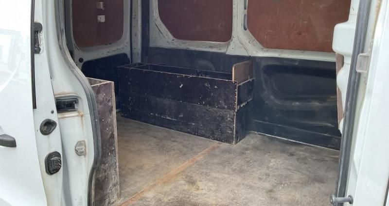 Image 4/4