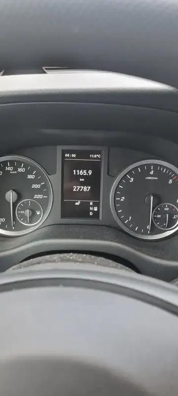 Blanc Utilisé 2023 Mercedes Vito Monospace | 41 000 € - Image 1/4
