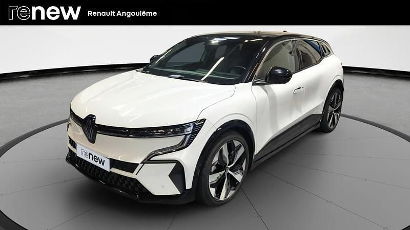 Occasion Renault Megane E-Tech Techno 161 kW (220 ch) 2022 Blanc Berline