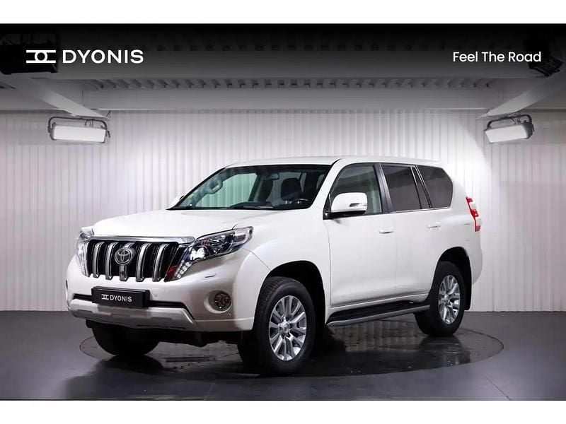 Blanc Occasion 2015 Toyota Land Cruiser Break | 51 990 € (Prix assez cher) - Image 1/4