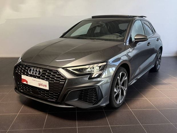 Gris Utilisé 2024 Audi A3 e-tron S-Line Citadine | 42 997 € (Prix cher) - Image 1/4