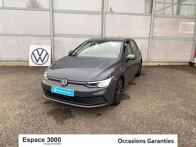 Gris Utilisé 2023 VW Golf VIII Life Berline | 26 970 € (Prix juste) - Image 1/4