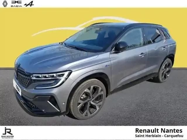 Noir Occasion 2024 Renault Austral Techno Esprit Alpine SUV | 31 490 € (Prix juste) - Image 1/4