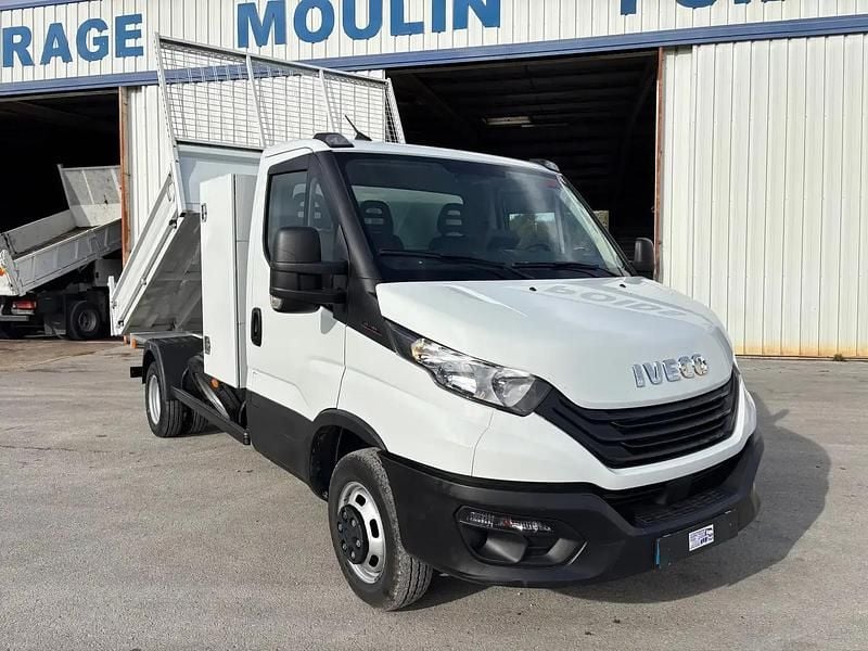Blanc Occasion 2023 Iveco Daily | 37 800 € (Super prix) - Image 1/4