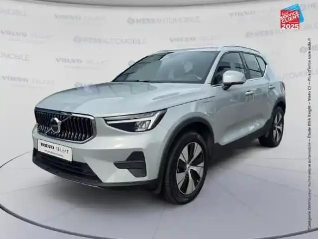 Gris Utilisé 2023 Volvo XC40 SUV | 38 999 € (Prix juste) - Image 1/4