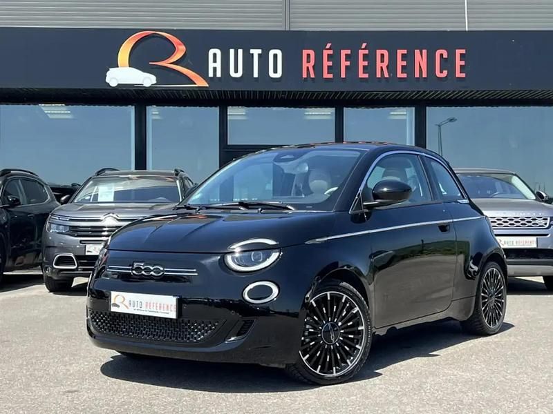 Noir Utilisé 2023 Fiat 500e La Prima Berline | 17 990 € (Prix juste) - Image 1/4