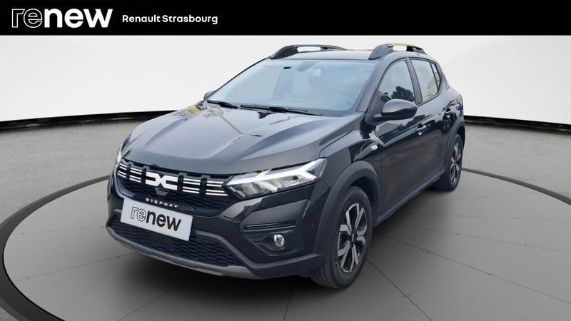 Noir Utilisé 2024 Dacia Sandero Expression Citadine | 15 799 € (Prix juste) - Image 1/4