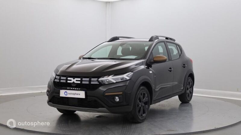 Noir Utilisé 2024 Dacia Sandero Extreme Citadine | 16 999 € (Prix juste) - Image 1/4
