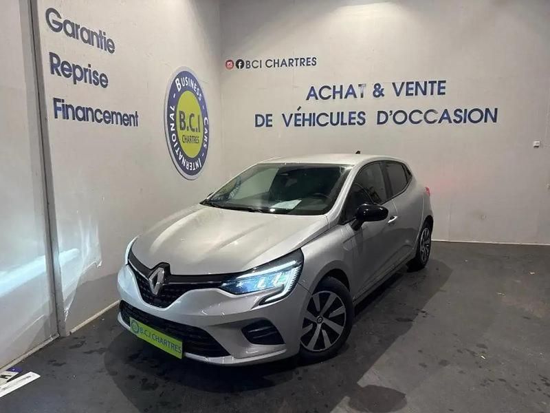 Gris Occasion 2023 Renault Clio V Equilibre Berline | 13 790 € (Bon prix) - Image 1/4