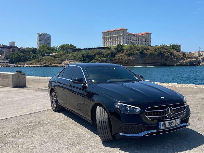 Occasion Mercedes E220 Avantgarde 200 ch (147 kW) 2023 Berline