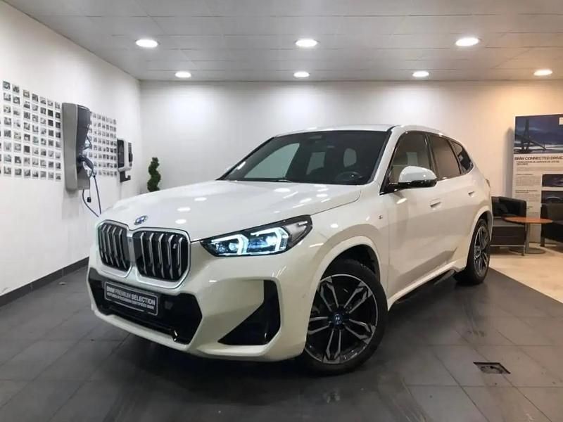 Blanc Occasion 2023 BMW iX1 M Sport SUV | 33 900 € (Super prix) - Image 1/4