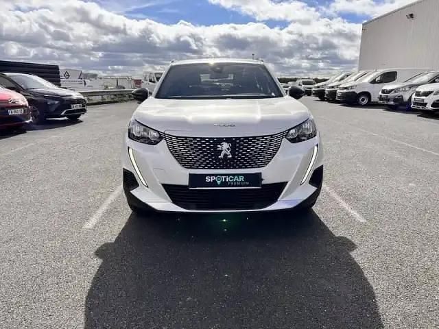 Occasion Peugeot e-2008 Allure 100 kW (136 ch) 2023 Blanc SUV