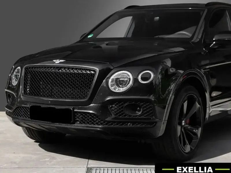 Noir Utilisé 2020 Bentley Bentayga Mulliner SUV | 135 990 € - Image 1/4
