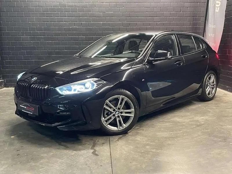 Noir Utilisé 2024 BMW 118 M Sport Citadine | 29 733 € (Bon prix) - Image 1/4
