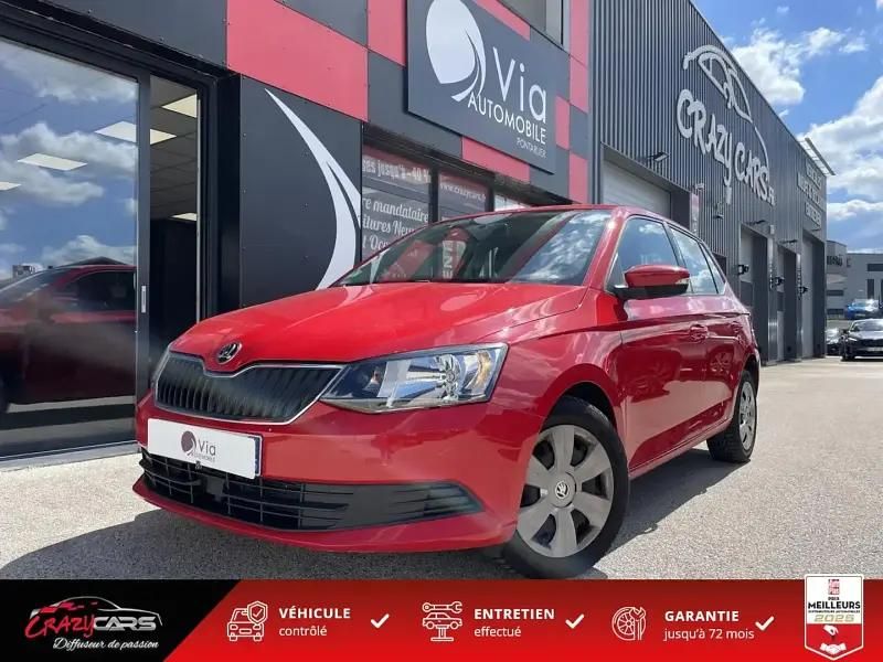 Rouge Utilisé 2017 Skoda Fabia Ambition Berline | 8 990 € (Prix assez cher) - Image 1/4