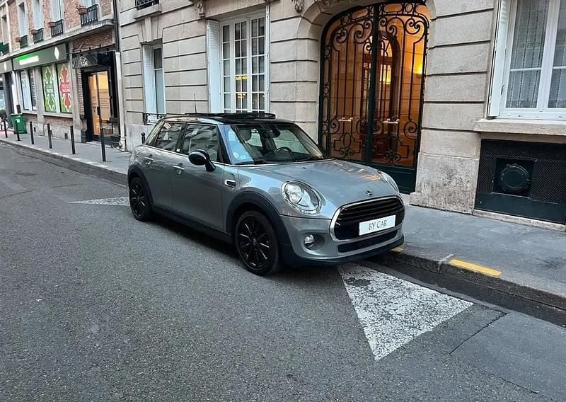 Gris Occasion 2017 Mini Cooper D Citadine | 15 290 € (Bon prix) - Image 1/4