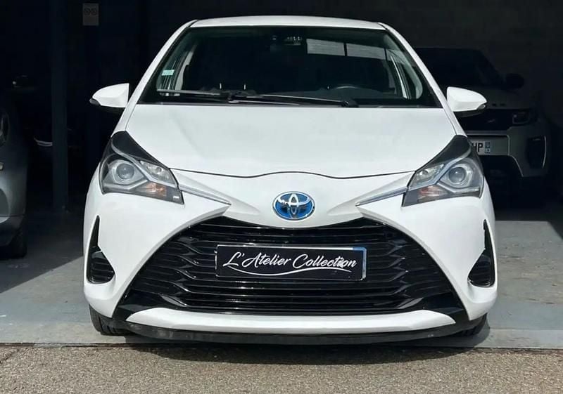 Occasion Toyota Yaris Hybrid 76 ch (55 kW) 2019 Blanc Citadine