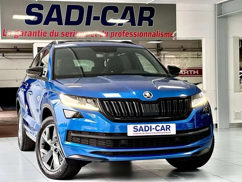 Bleu Utilisé 2020 Skoda Kodiaq SportLine SUV | 23 990 € (Prix juste) - Image 1/4