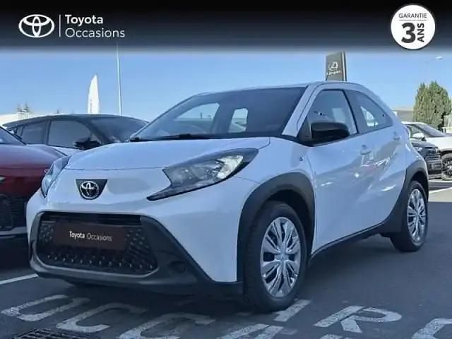 Blanc Utilisé 2022 Toyota Aygo X SUV | 13 990 € - Image 1/4