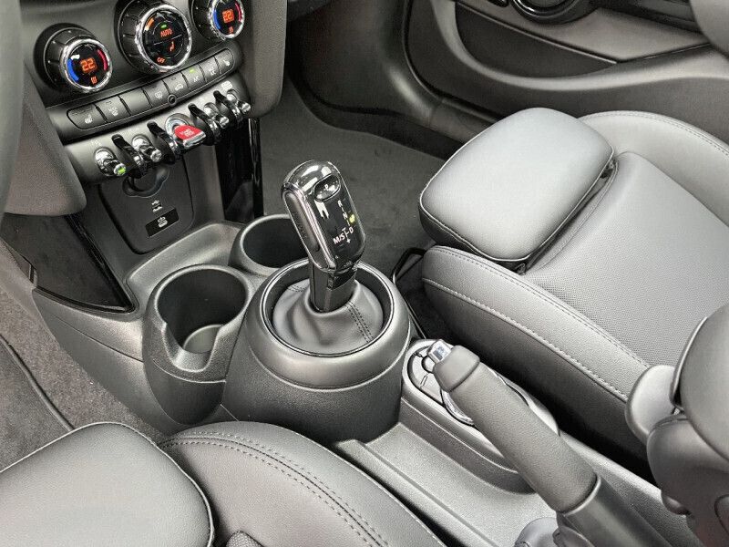 Occasion Mini Cooper Premium Plus 136 ch (100 kW) 2024 Citadine