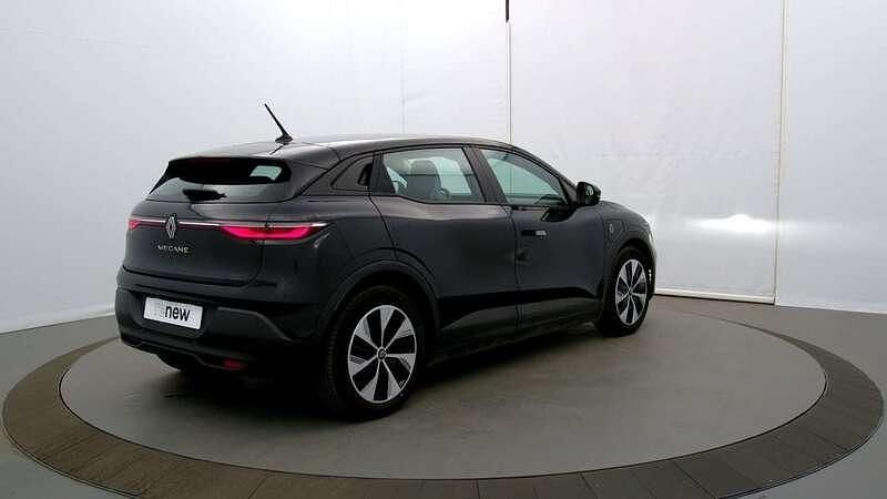 Image 3/4