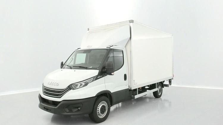Nouvelle 2025 Iveco Daily | 58 380 € (Prix assez cher) - Image 1/1