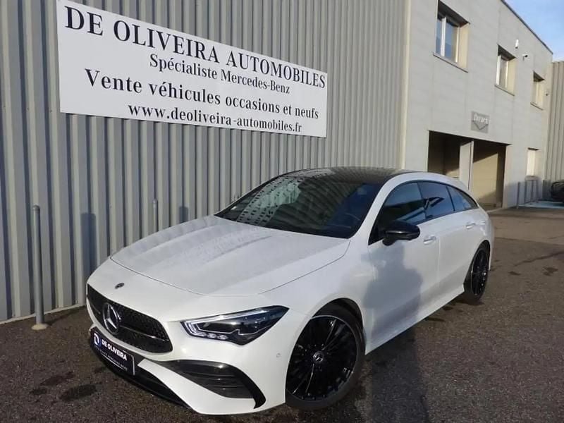 Blanc Occasion 2023 Mercedes CLA200 AMG line Berline | 29 900 € (Prix juste) - Image 1/4